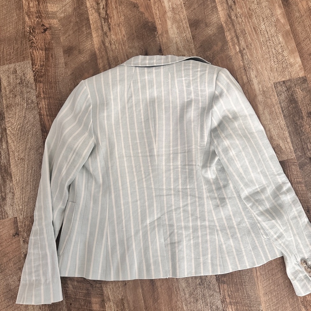 Banana Republic Striped White Blazer size 6 - Picture 4 of 6